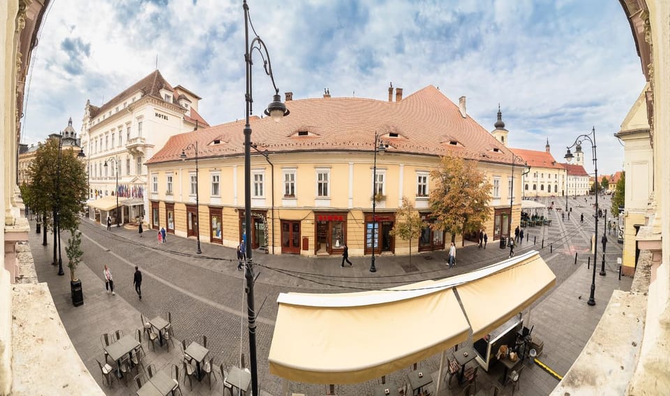 City view, Street view