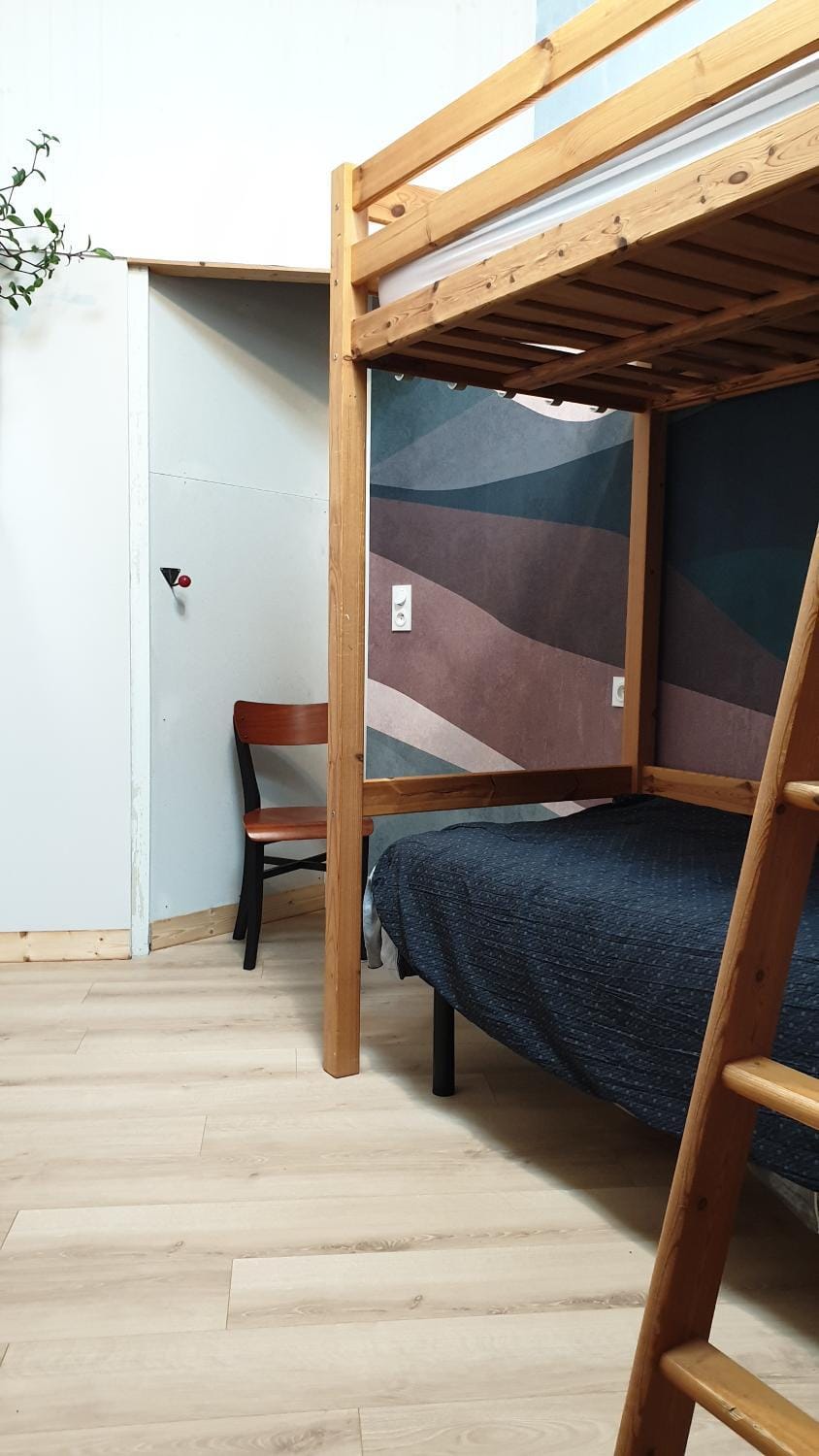 Bed, Bedroom, bunk bed