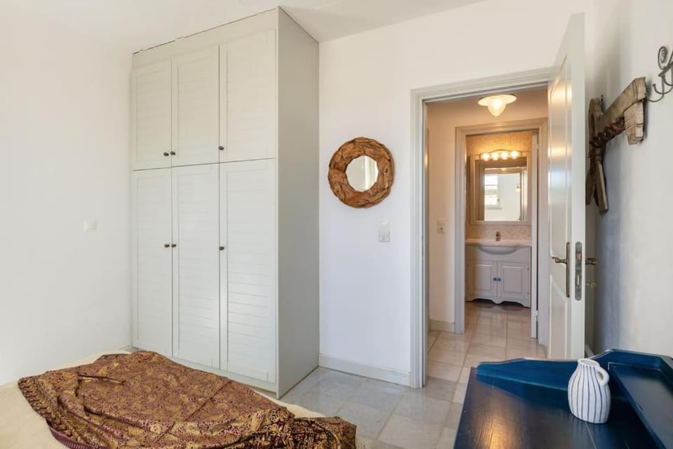 Isterni - 3BR House with Sea View & BBQ - Blue Coral 2 Apartment in Paros, Greece