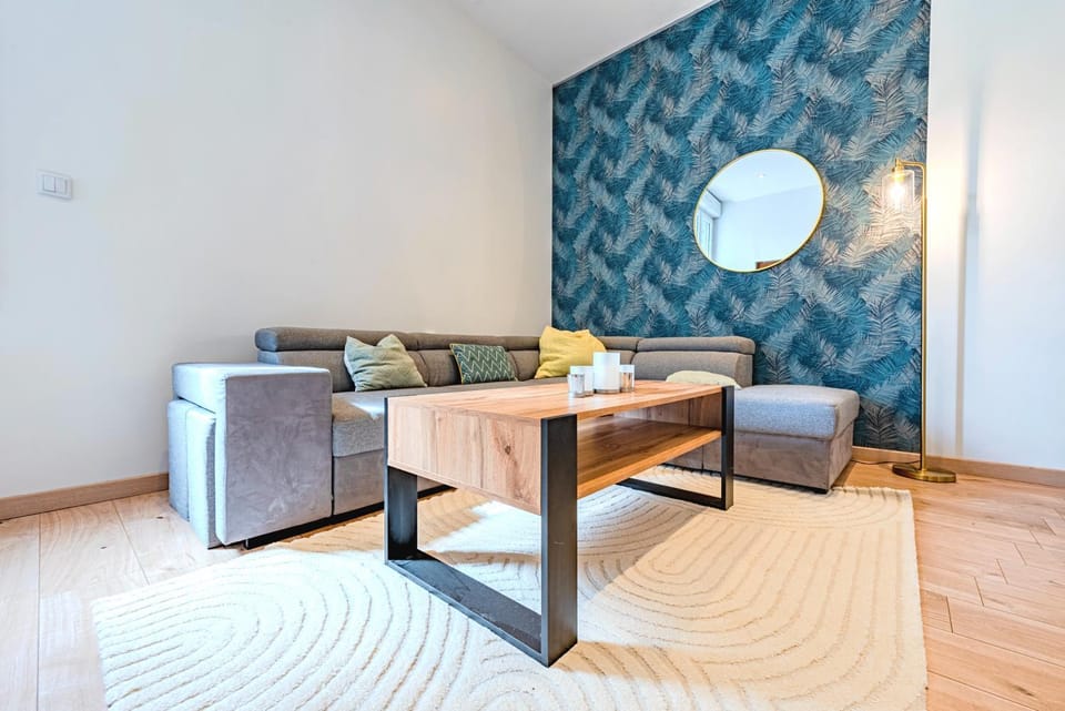 Communal lounge/ TV room, Living room, Seating area