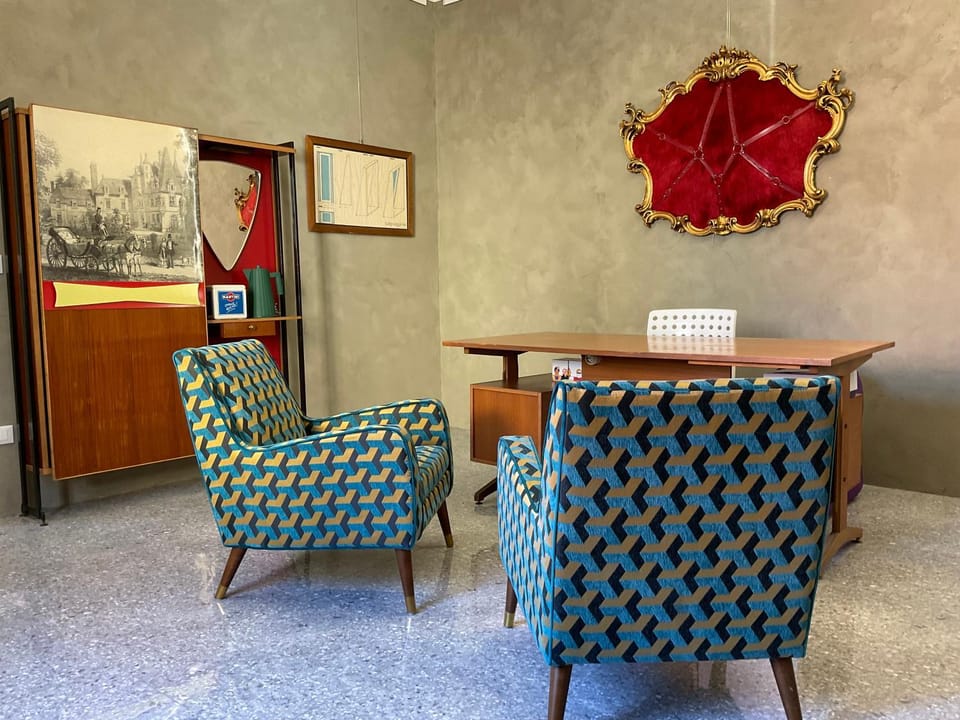 Seating area