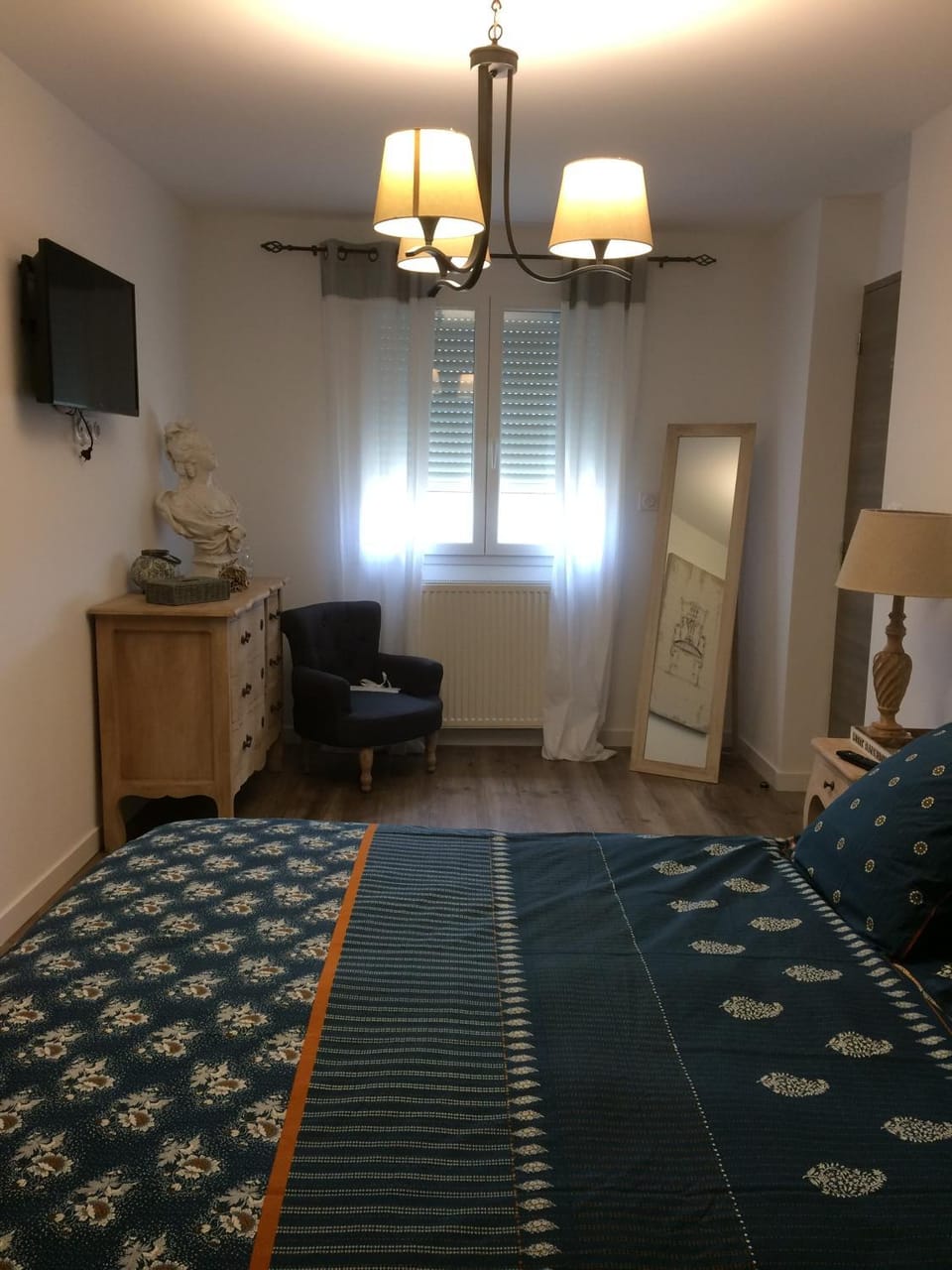 Property building, Living room