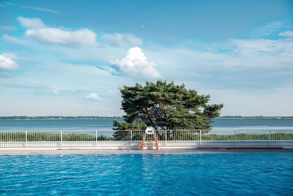 Property building, Swimming pool, Sports