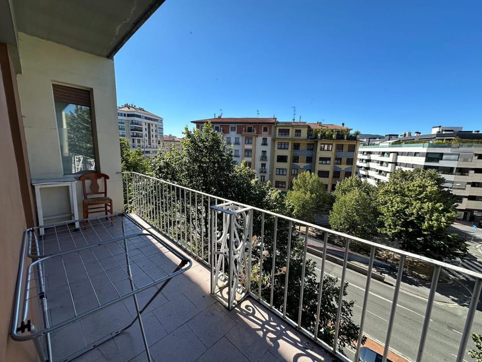 mikasita Pamplona Centro - student housing & coliving Inn in Pamplona