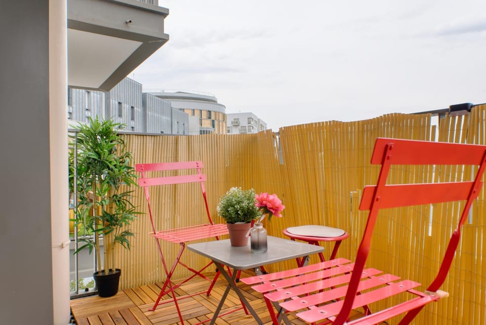 View (from property/room), Balcony/Terrace