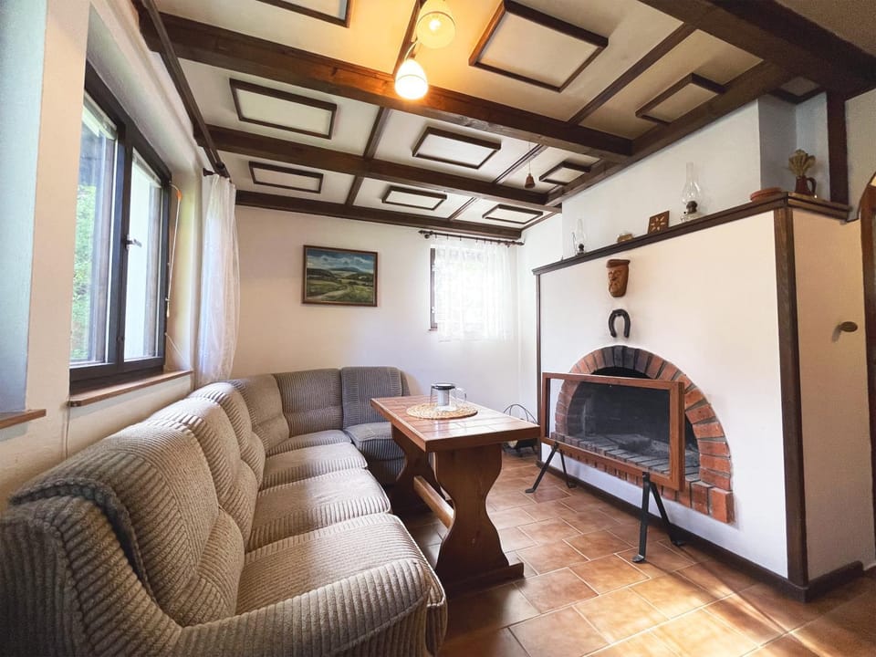 Living room, Seating area, fireplace