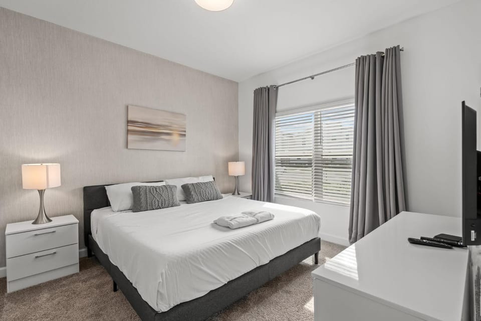 Modern design near Disney Top resort House in Kissimmee