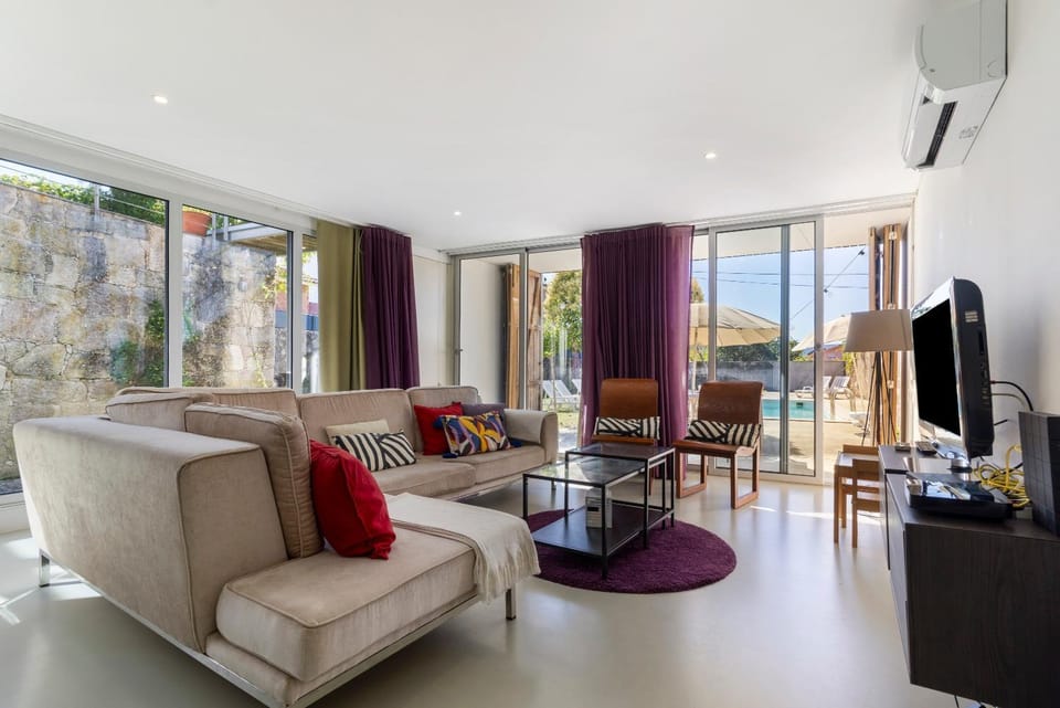 Property building, Living room