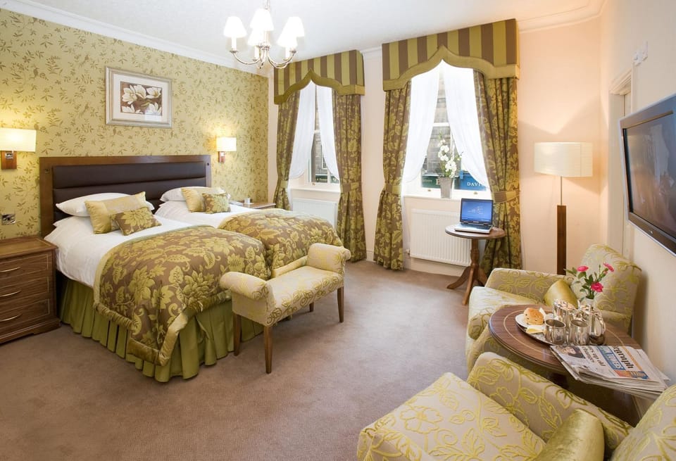 View (from property/room), Photo of the whole room, Bedroom