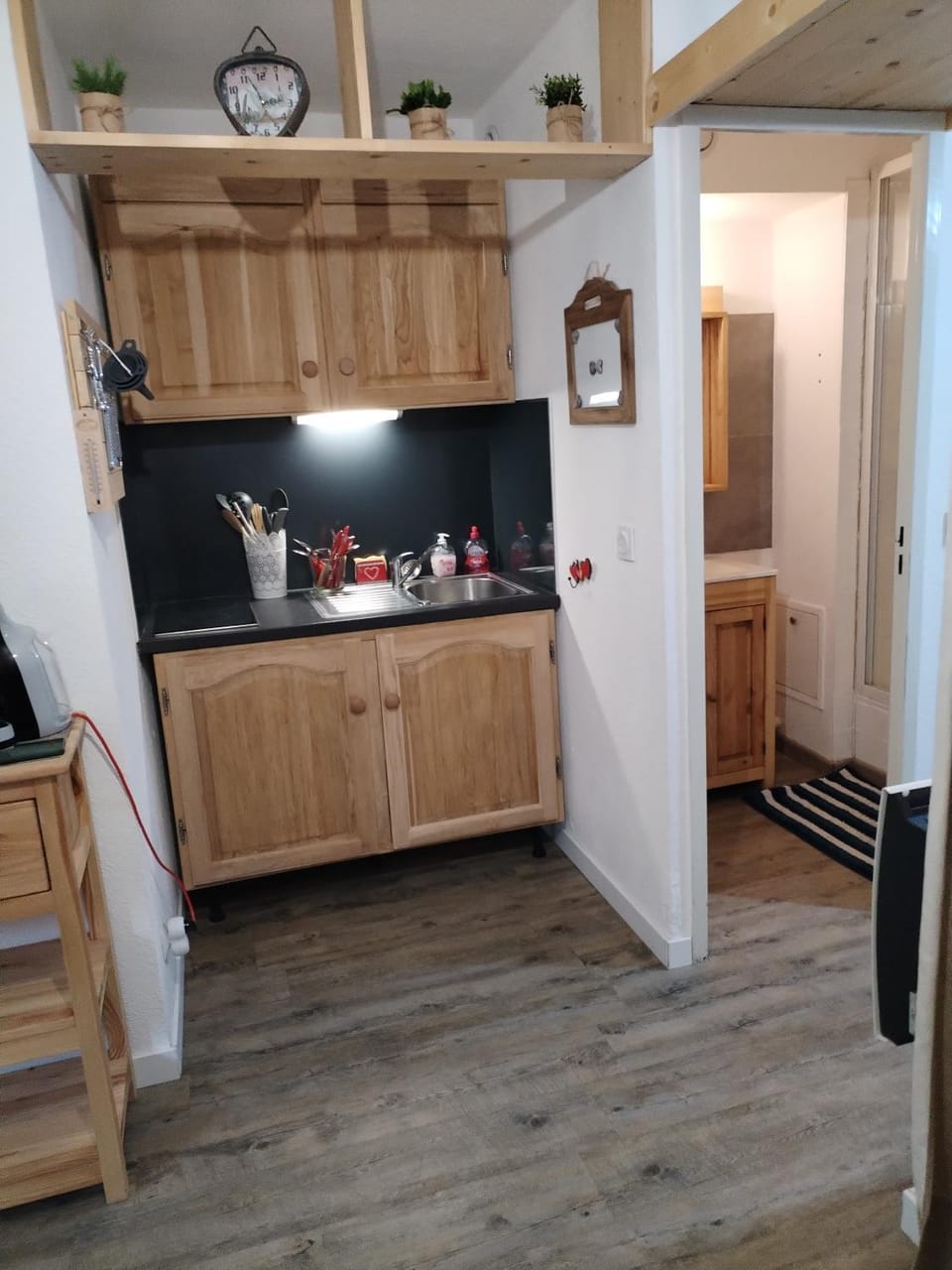 Kitchen or kitchenette