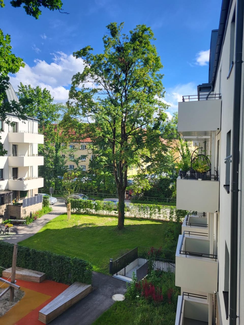 English Garden Grand Suite Apartment in Munich