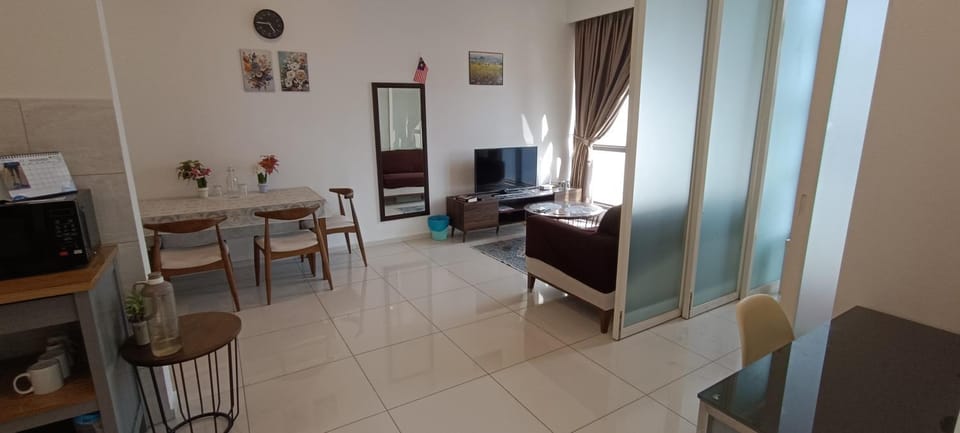 Communal lounge/ TV room, TV and multimedia, Living room, Seating area
