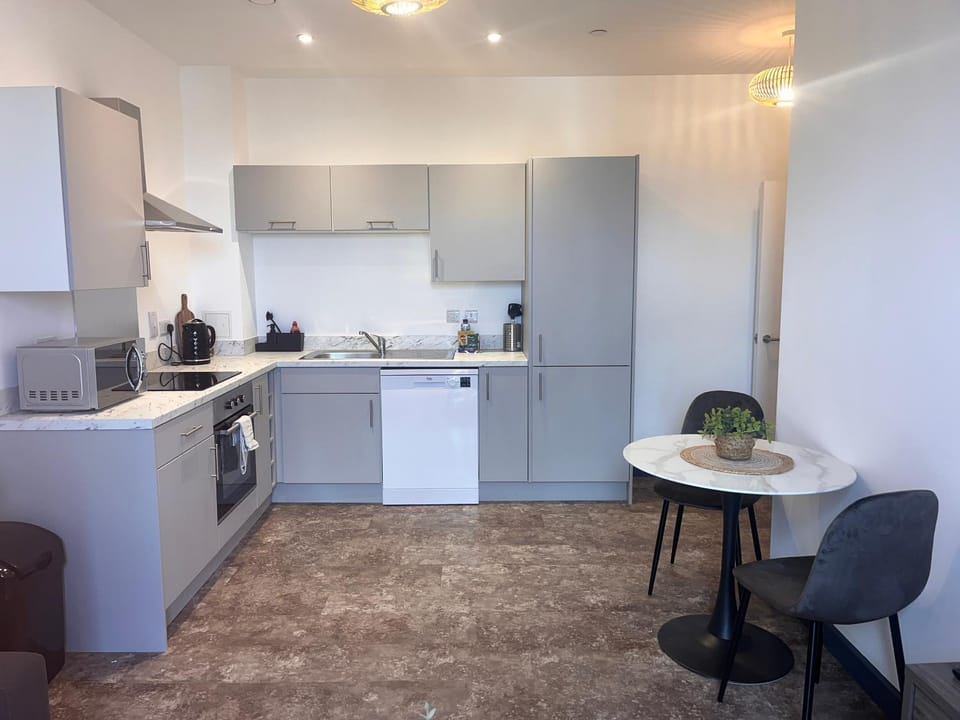 High Point Apartment in Bradford