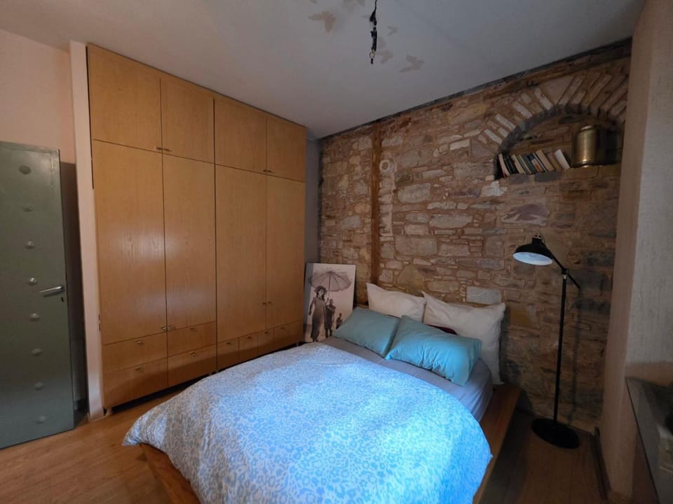 Homeric poems Suites Apartment in Decentralized Administration of the Aegean