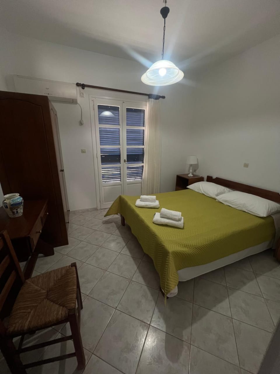 Amfitriti Hotel in Decentralized Administration of the Aegean