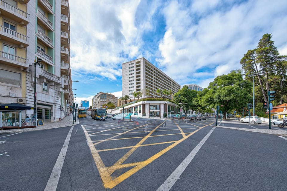 Property building, Neighbourhood, City view, Street view, Location