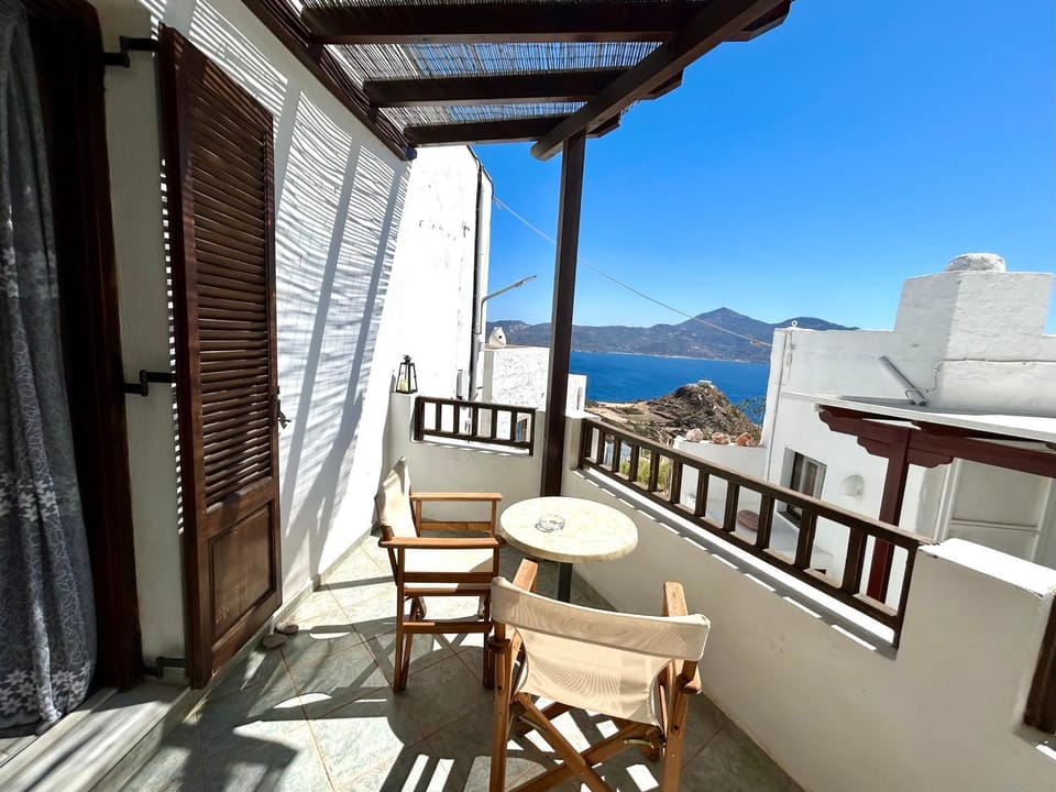 Patio, Day, Natural landscape, View (from property/room), Balcony/Terrace, Mountain view, Sea view