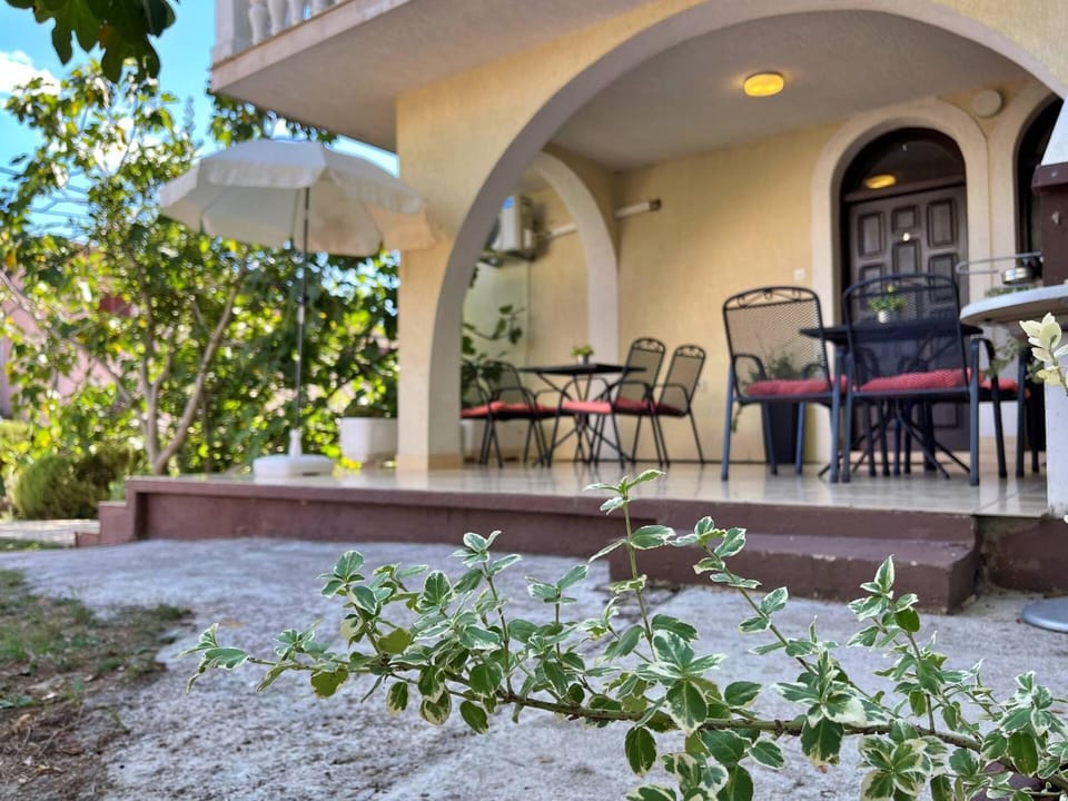 Apartments Brebric Bed and Breakfast in Primorje-Gorski Kotar County