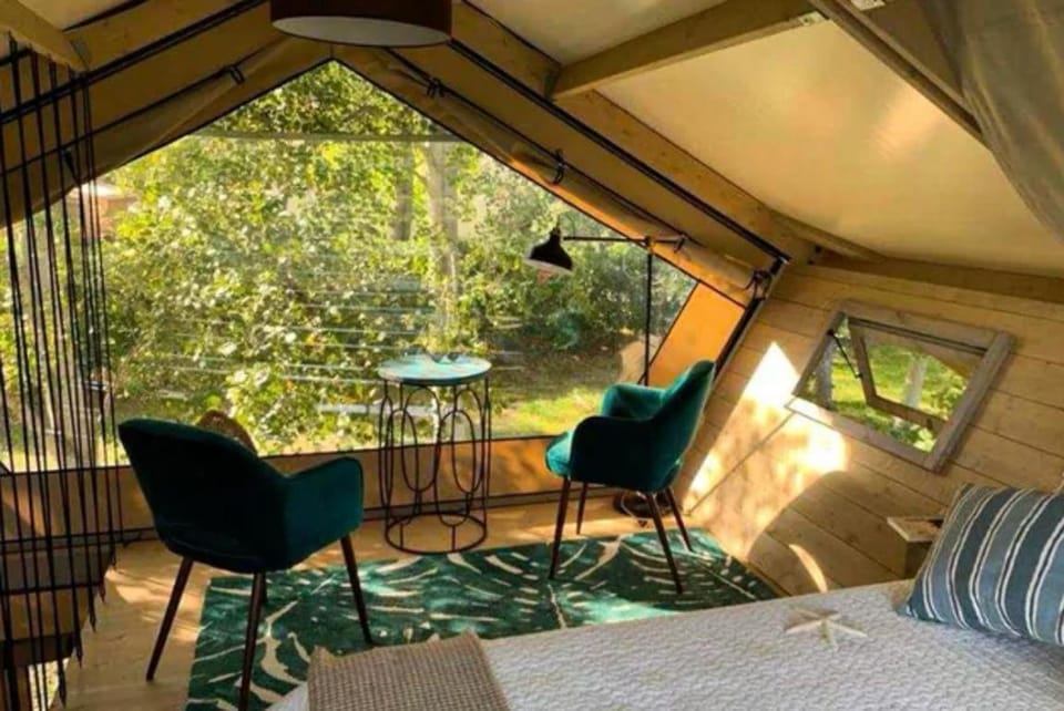 Calasole Glamping Luxury tent in Lazio