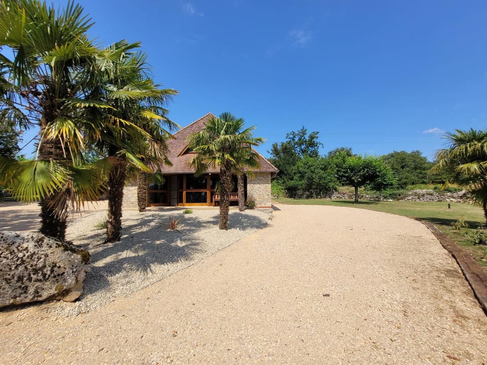Property building, Garden, Garden view