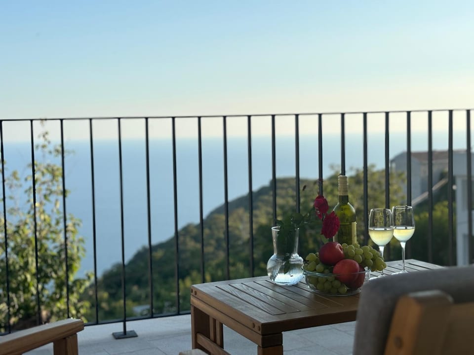 Natural landscape, Balcony/Terrace