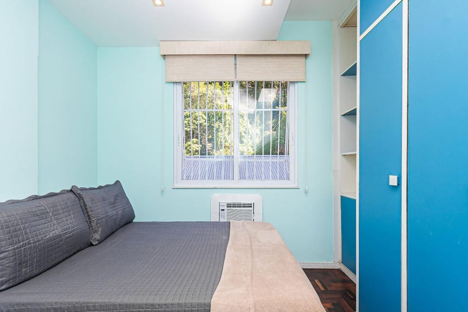 Modernidade e Estilo: Apartamento 2 Qts + Garagem Apartment in Santa Teresa