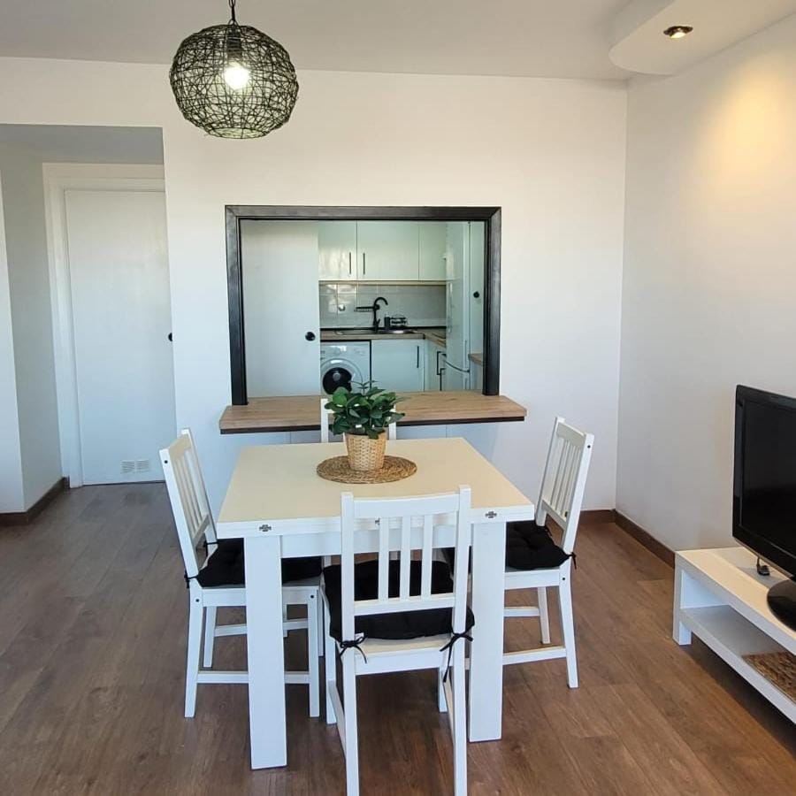 TV and multimedia, Kitchen or kitchenette, Dining area