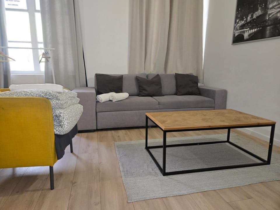 La mezzanine Rouennaise Apartment in Rouen
