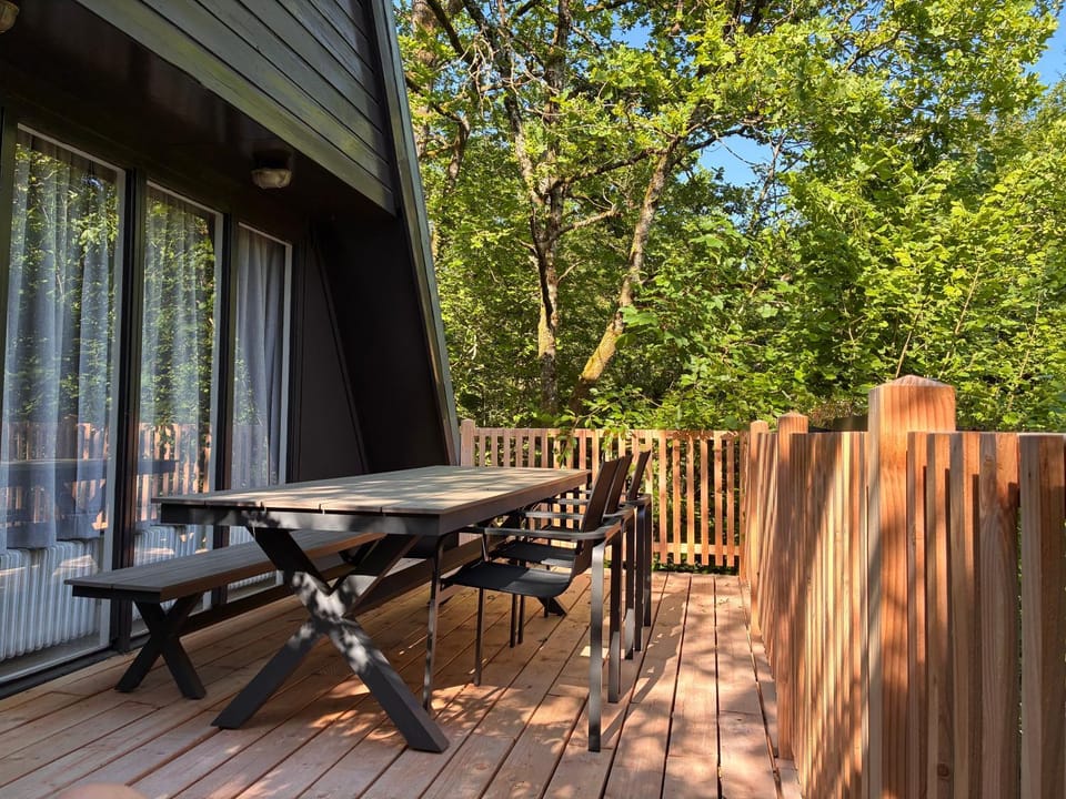 't Grote Egeltje XL chalet 220 Chalet in Wallonia, Belgium