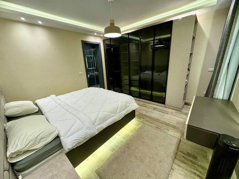 Charming Luxury 2BDR - New Cairo by Landmark Stays Apartment in New Cairo City