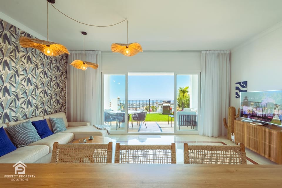 View (from property/room), Balcony/Terrace, Living room, Seating area, Sea view