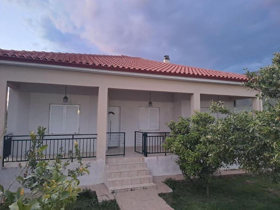 Property building, Balcony/Terrace