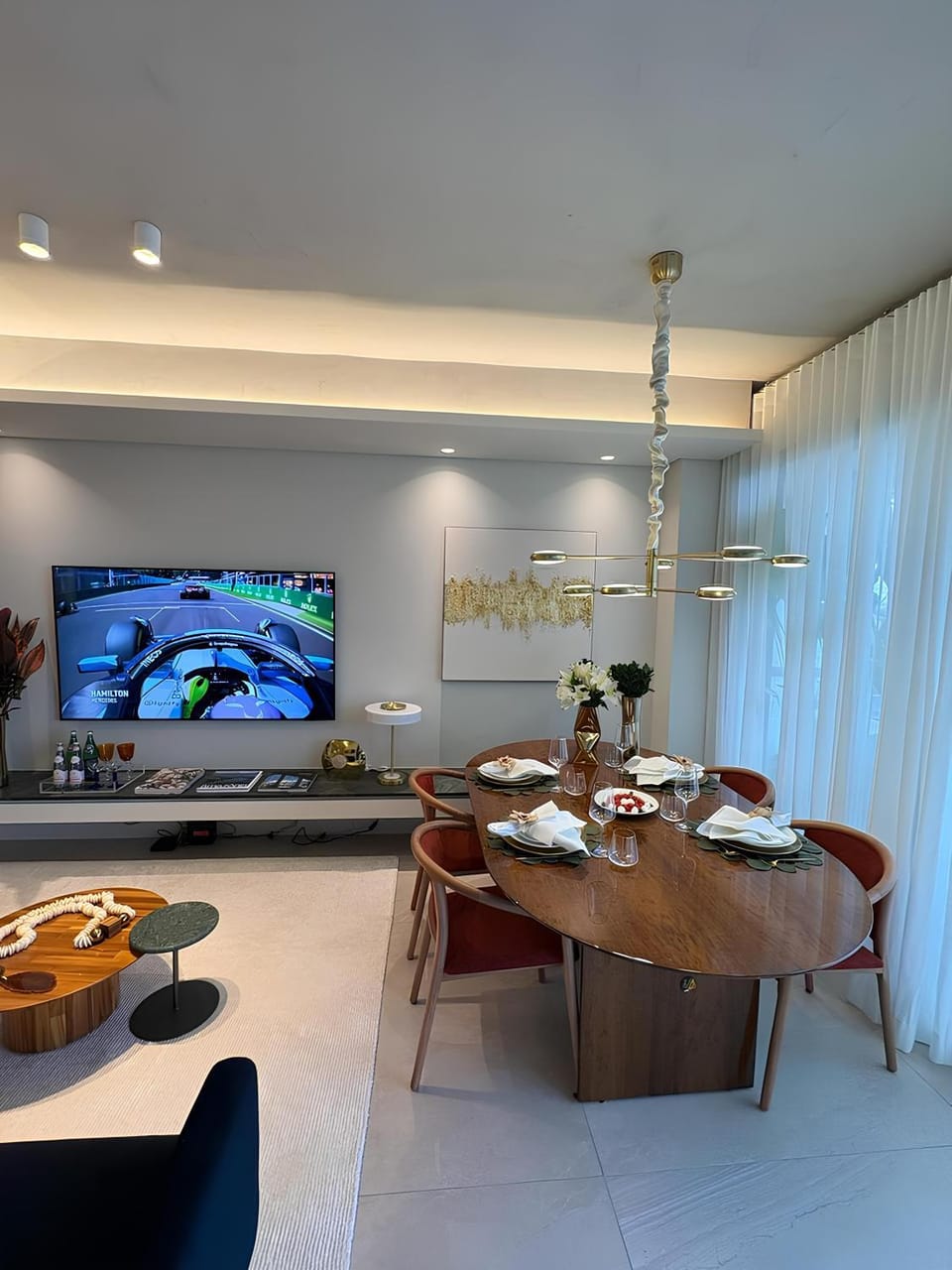 Living room, Dining area