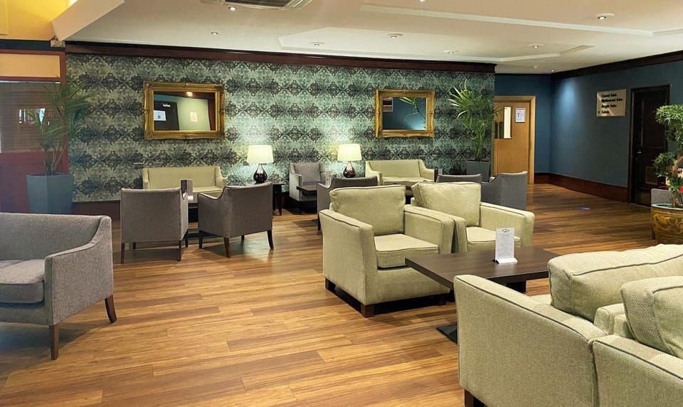 Lounge or bar