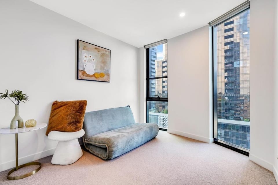 Lux 1 bedroom Executive Apt in Box Hill Apartment in Melbourne