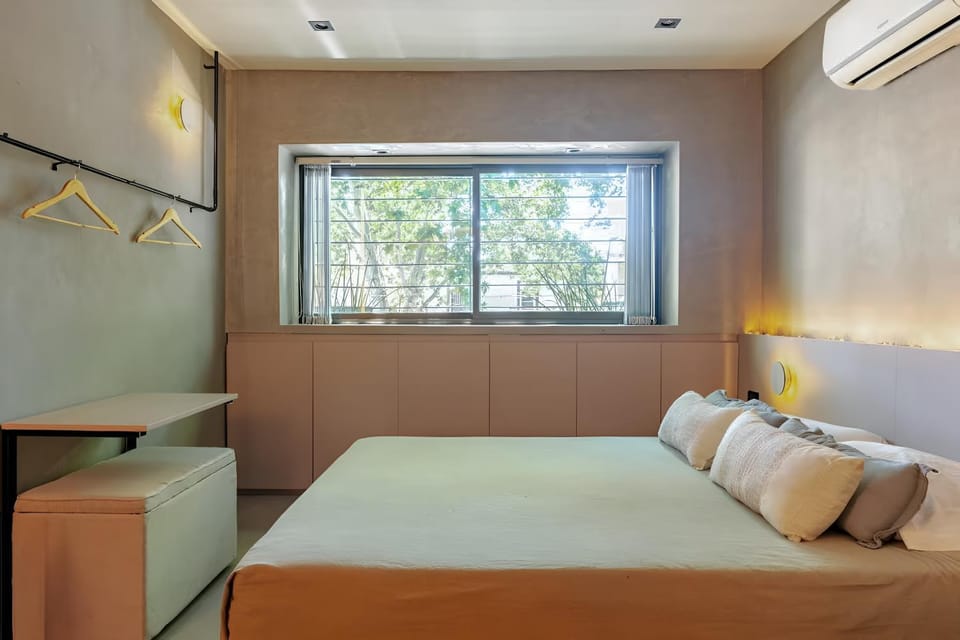 Bed, Photo of the whole room, Bedroom, wardrobe, air conditioner