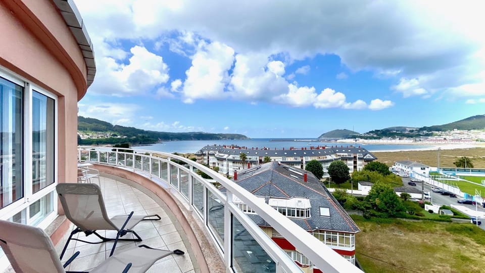The Cliffs - Brisa Marina Apartment in A Mariña Occidental