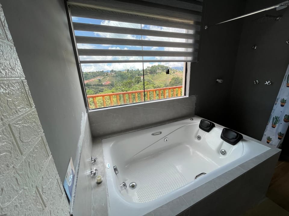 Hot Tub, Bathroom, Bath