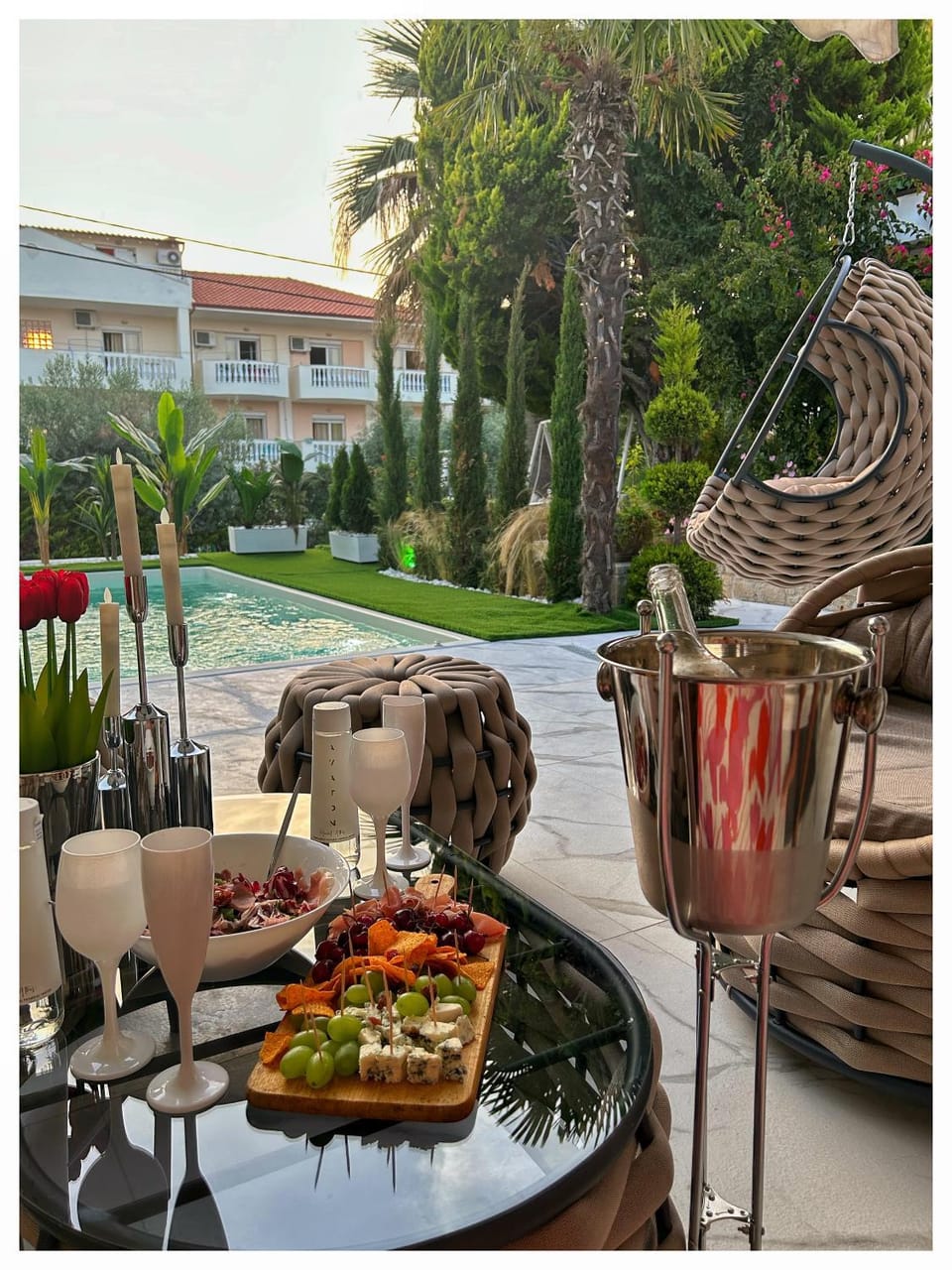 Patio, Day, Seating area, Garden view, Pool view, Drinks, Alcoholic drinks