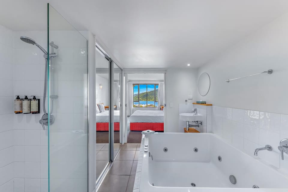 Shower, Bed, Bathroom, Bedroom, Bath