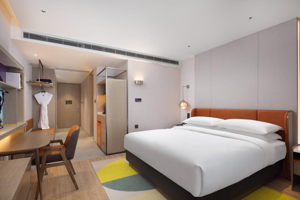 Bed, Bedroom