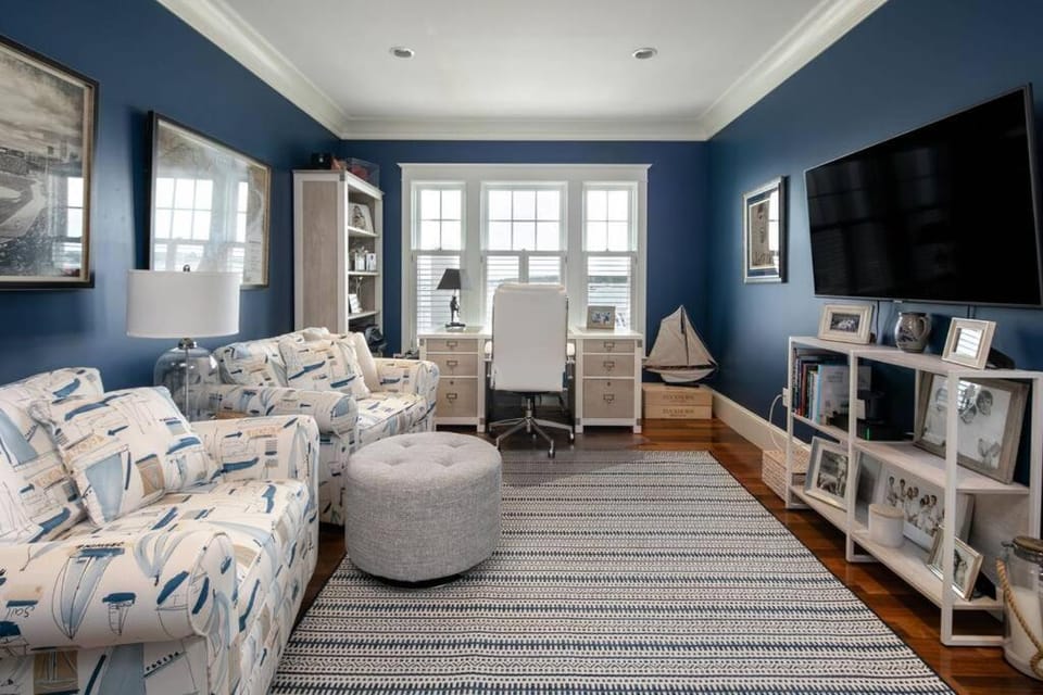 The Beachfront Estate, 360 Ocean Views, 5700 sqft House in Fairhaven