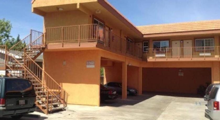 Coast Motel Motel in Signal Hill