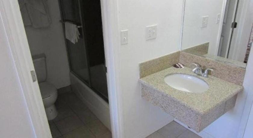 Coast Motel Motel in Signal Hill