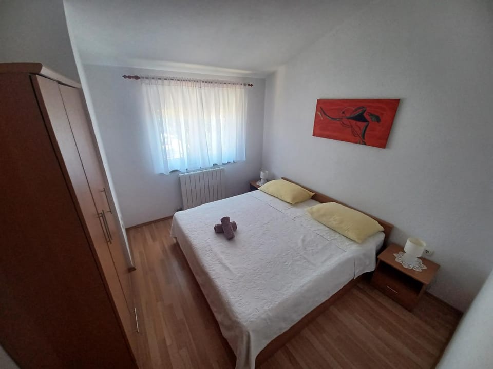 Bed, Bedroom, wardrobe