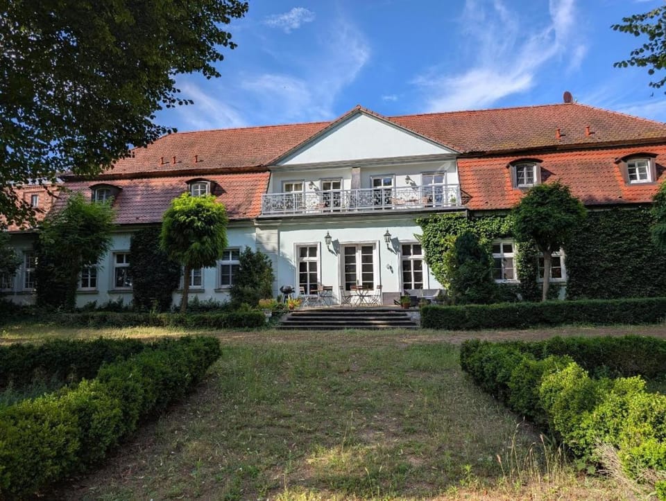 Property building, Garden