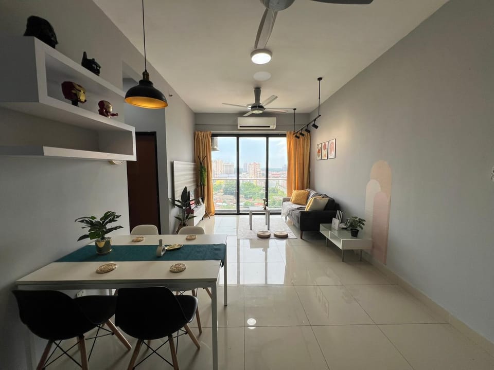 Living room, Dining area