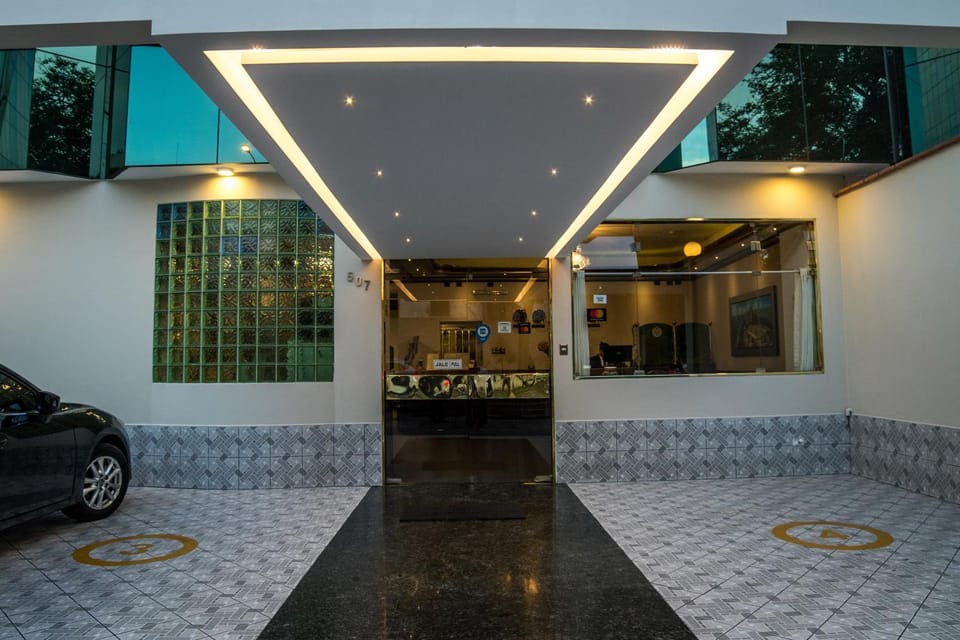 Facade/entrance, Lobby or reception