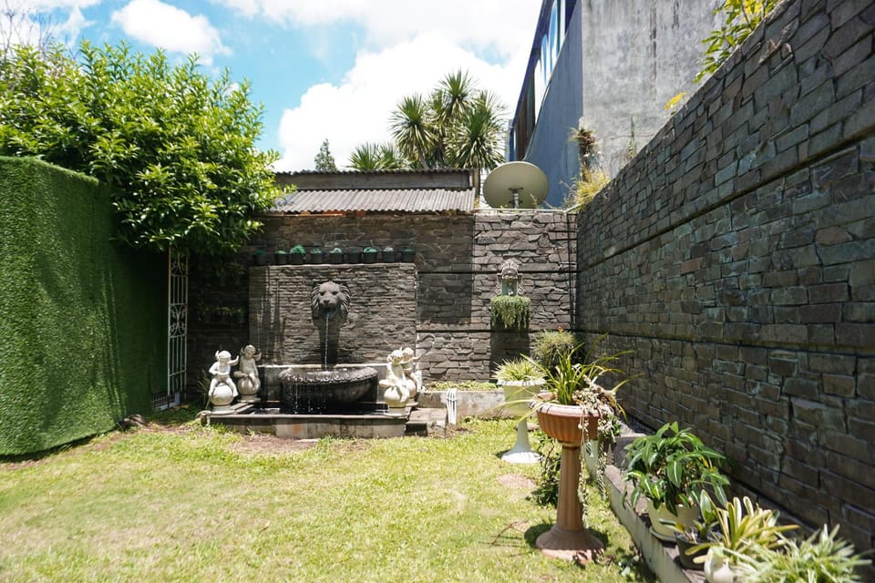 Inner courtyard view