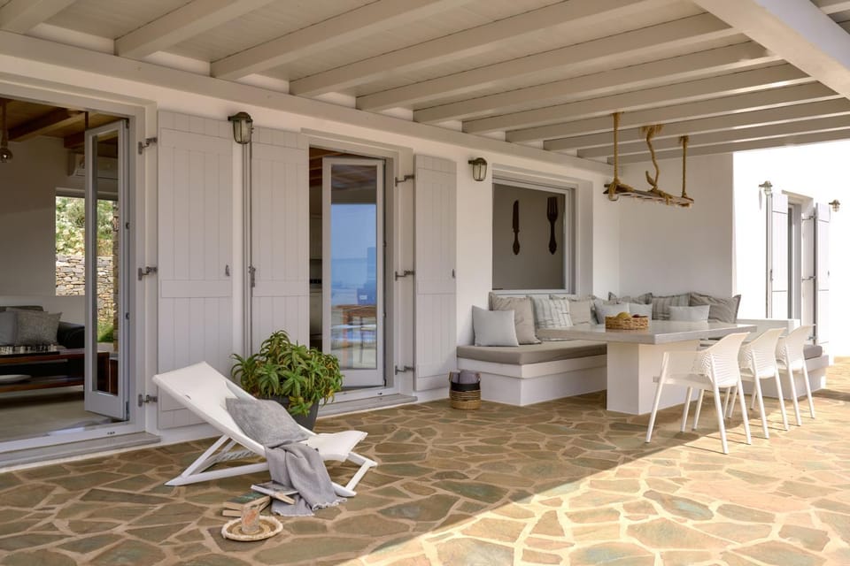 Patio, Balcony/Terrace, Seating area, Dining area